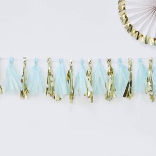 Slinger met blauwe en gouden tassels en een wit met gouden waaier op de achtergrond
