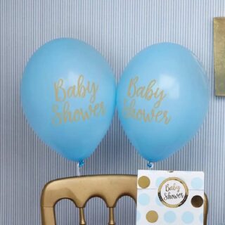 Twee blauwe ballonnen met daarop babyshower