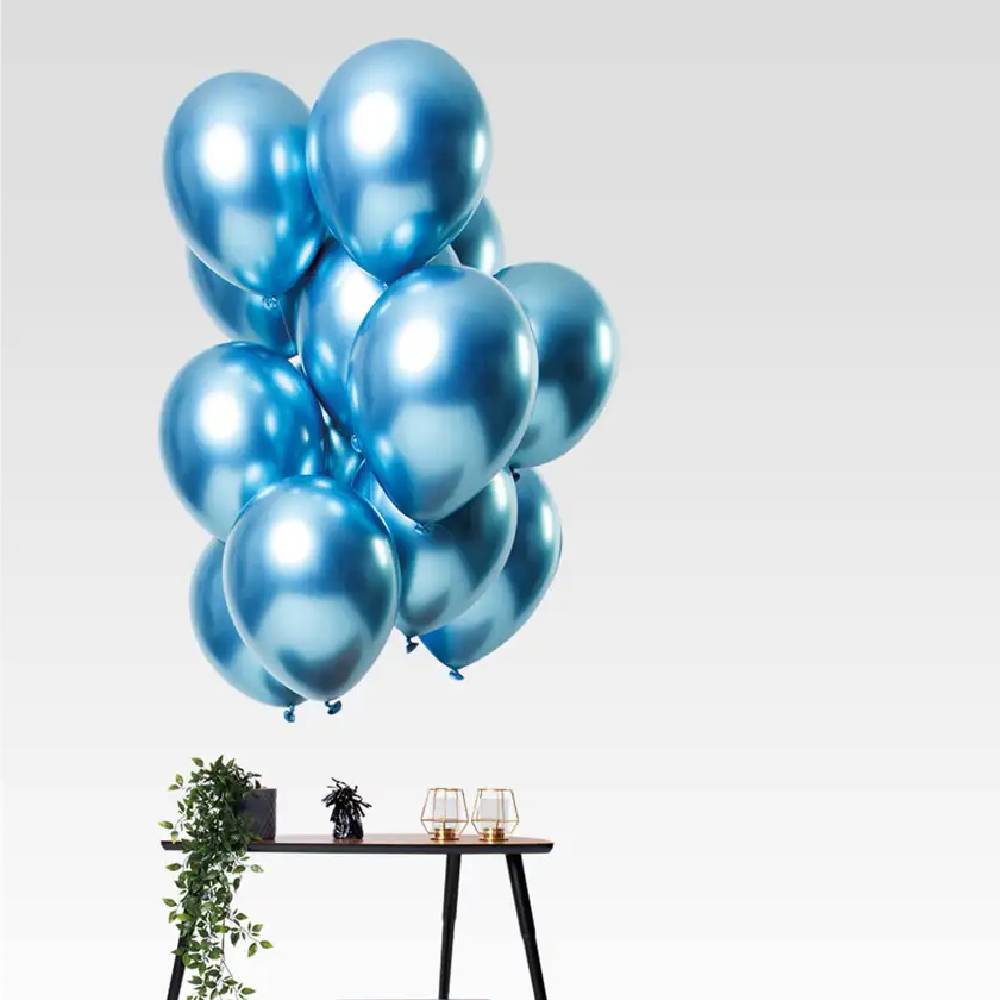 Bundel met blauwe chrome ballonnen