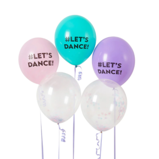 latex ballonnen in het blauw, paars en roze met de tekst lets dance en transparante confettiballonnen