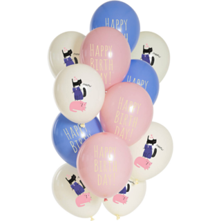 Ballonnen in het roze en paars met de witte tekst happy birthday en witte ballonnen bedrukt met katten in het paars, zwart en roze