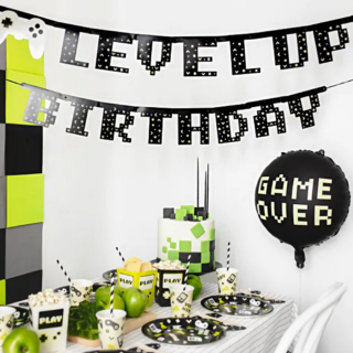 Zwart met groene slinger level up birthday gamer
