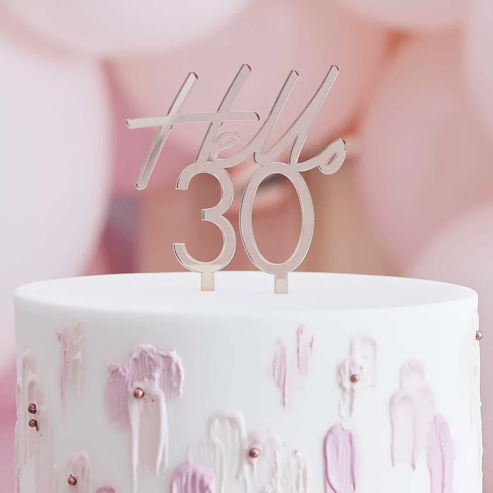 Taart Topper met de tekst Hello 30 in de kleur Rosé Goud
