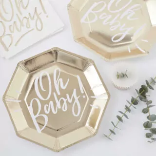 gouden bordjes met Oh baby erop