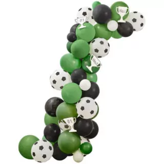 boog van ballonnetjes in voetbal thema
