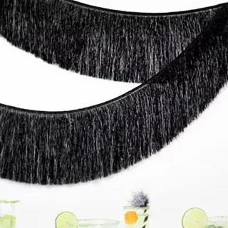 Zwarte tassel slinger