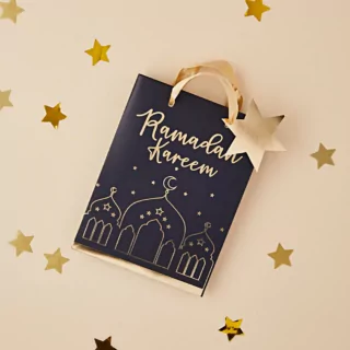 Zwart met goud cadeautasje voor ramadan