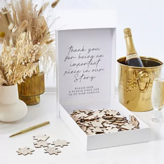 gastenboek houten puzzelstukjes