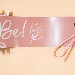 roze sjerp met de tekst mommy to be