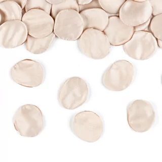 beige rozenblaadjes