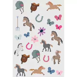neptattoos met paarden, hoefijzers, bloemen en vlinders