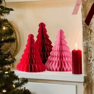 roze kerstbomen